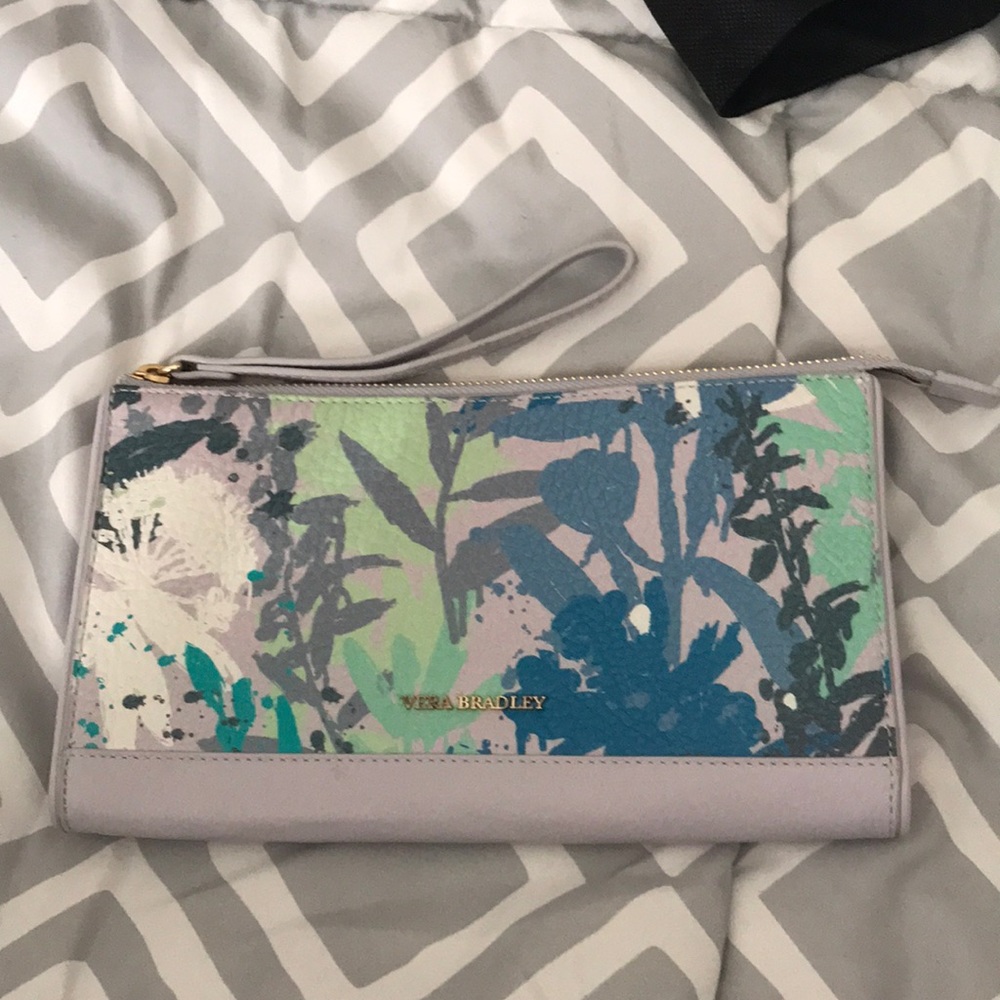 Vera Bradley Leather Wristlet NWOT